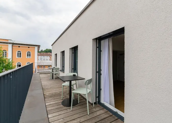 limehome Passau Bahnhofstraße